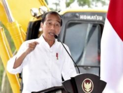 Buni Yani: Bagi Para Korban Kekejamannya, Sakitnya Jokowi Azab Yang Sedang Berjalan