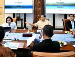 Dana Bansos Rp. 504 Triliun Menyimpang! Prabowo Ingin Lebih Tepat Sasaran