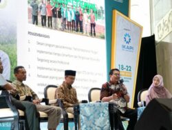 Merawat Martabat Petani: Menjadi Tuan Rumah di Negeri Sendiri