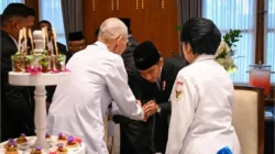 Wapres Gibran Pamer Foto Bareng Megawati dan Try Sutrisno, Lihat Komentar Netizen!