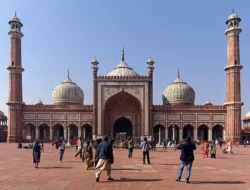 5 Fakta Seputar Masjid Jama Delhi, Tempat Ibadah Ikonik Muslim di India