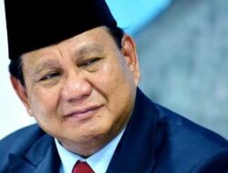Tom Pasaribu: Banyak Jiwa Pengkhianat di Lingkaran Presiden Prabowo