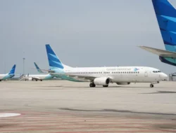 Garuda Indonesia Selidiki Kasus Penumpang Hilang iPhone, Semua Awak Kabin Dibebastugaskan