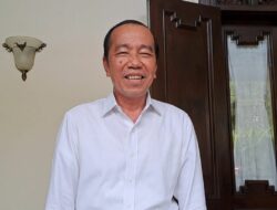 Jokowi Duga Ada Agenda Politik Besar di Balik Isu Ijazah Palsu dan Pemakzulan Gibran