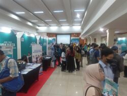 Para Pencari Kerja Tagih Janji Gibran Sediakan 19 Juta Lapangan Kerja: Kami Butuh!
