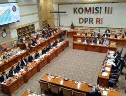 Hasbiallah Ilyas Kritik Putusan MK Soal Pemilu:  Jangan 500 Anggota DPR Kalah Dari 9 Hakim