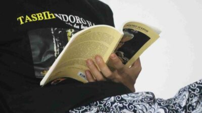 Banyak Orang Pintar Tapi Minim Akhlak, Ini Penyebabnya