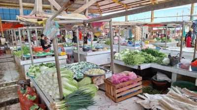 Pasar Beriman di Tomohon, Destinasi Kuliner Ekstrem Yang Bikin Turis Terbelalak