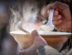 Ini Alasannya Kenapa Islam Melarang Meniup Makanan dan Minuman Panas