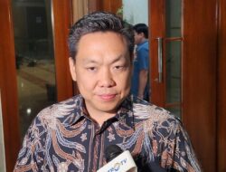 Charles Honoris Sentil BGN: Jangan Cuma Kejar Setoran! Cabut Izin Penyedia Makanan Berbahaya!