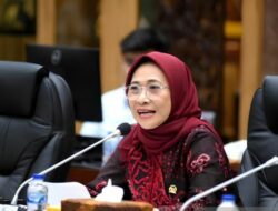 Hetifah: Guru Harus Dapat Afirmasi Layak, Pendidikan Harus Kembali Pada Semangat Gotong Royong