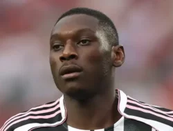 Kompak Mundur Dari Alexander Isak, Kini Chelsea dan Manchester United Kompak Kejar Randal Kolo Muani
