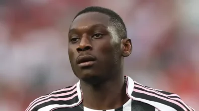 Kompak Mundur Dari Alexander Isak, Kini Chelsea dan Manchester United Kompak Kejar Randal Kolo Muani
