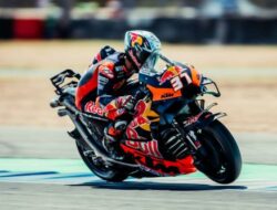 Ogah Rekornya Disalip Marc Marquez, Valentino Rossi Wajib Rekrut Pedro Acosta di MotoGP 2026