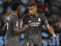 Vinicius Minta Naik Gaji Setara Mbappe, Real Madrid Minta Pembuktian Diri Dulu Semusim