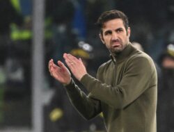 Cesc Fabregas Senang Como Lumat Ajax FC 3-0, Menunggu Kedatangan Alvaro Morata