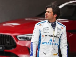 Carlos Sainz: Williams Harus Ubah Filosofi Agar Lebih Kompetitif di F1 2026