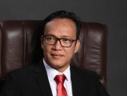 Adhie M Massardi Soal Immanuel Ebenezer Kena OTT: KPK Insaf! Sihir Jokowi Mulai Sirna!
