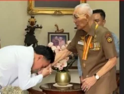 Heboh! Gibran Sambangi Try Sutrisno di Tengah Panasnya Isu Pemakzulan Wapres
