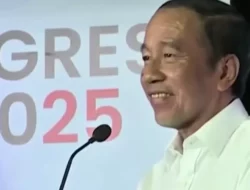 Jokowi Panik: Ditinggal Kawan Politik, Keluarga Dihantam Masalah, Prabowo-Mega Makin Dekat