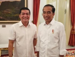 Unggah Kebersamaan Jokowi dengan Silfester, Yusuf Dumdum: Masih Gentayangan, Kejaksaan Cuma Omon-omon