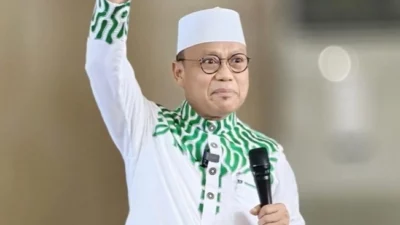 Ustadz Dasad Latif Bayar Rp. 100 Ribu, PPATK Panen Rp. 12 Triliun Dari Buka Blokir Rekening?