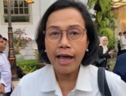 Tidak Tepat Menkeu Sri Mulyani Samakan Pajak dengan Zakat dan Wakaf