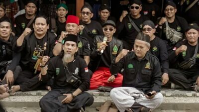 PWI-LS Minta Warga Pribumi tak Ikuti Kiai Budak Yaman dan Pesantrennya?