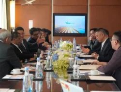 Menteri Bahlil Datangi Perusahaan Solar PV untuk Realisasi PLTS 100 GW