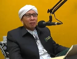 Apa Hukumnya Dalam Islam Menceritakan Dosa Pribadi Pada Orang Lain?