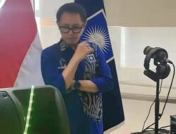 Anggota DPR Terus Menari-nari di Atas Penderitaan Rakyat yang Hampir Mati Tercekik