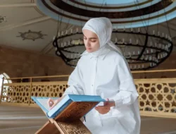 Bentuk, Dampak dan Cara Menghindari Tabarruj Dalam Islam