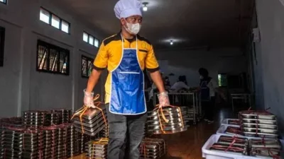 Anggota DPRD Disebut Kuasai Dapur MBG, Pengamat UI: Kepala Daerah Harus Bela UMKM!