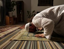 Ketika Rasulullah SAW Sujud Panjang Usai Dikunjungi Jibril