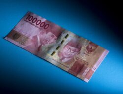 Celios Ingatkan Sentimen Negatif Investor Hingga Panic Buying Jika Rusuh Berlanjut