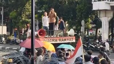 Sentral Gerakan Mahasiswa: Tangkap Menpora Dito Ariotedjo!