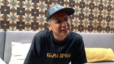 Vokalis Efek Rumah Kaca Ungkap Musisi Kritis Dibungkam Lewat EO dan Promotor