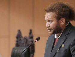 Prabowo Harus Cepat Respons Pernyataan Ketua Sinode GKI Tanah Papua Menyesal Gabung NKRI