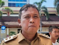 Tender Jalan Rp. 16 M di Bekasi Sarat Rekayasa, Wali Kota Tri Adhianto Siap Digeruduk Warga?