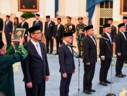 Reshuffle Kabinet Setengah Hati, Prabowo Jangan Rayu Copot Menteri Blunder dan Gagal