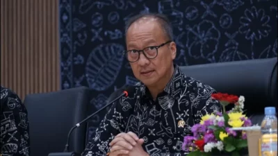 Menperin Agus Gumiwang: Pemerintah Perkuat Rantai Pasok Kendaraan Listrik Lewat Pelibatan IKM