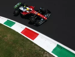 FP1 F1 GP Italia: Lewis Hamilton Tercepat Dipepet Charles Leclerc, Ferrari Memimpin