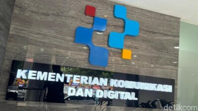 Komdigi Andalkan Satelit Satria-1 Hingga BTS Dukung Konektivitas 330 Smart TV Prabowo