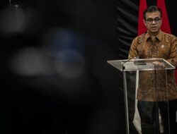 Wamenkomdigi Nezar Patria Soal Usulan 1 Orang 1 Akun Medsos: Kita Kaji Dulu!