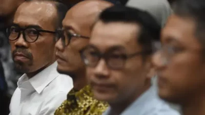 Kebijakan Eks Dirut Pertamina Patra Niaga Didakwa Untungkan Perusahaan Boy Thohir Rp. 168,51 Miliar