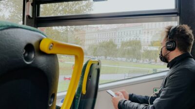 Benarkah Telinga Ikut Berdosa Saat Dengarkan Ghibah?