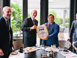 Jumpa Prabowo di AS, Bos FIFA Ungkap Fakta Mengejutkan Soal Sepakbola Indonesia