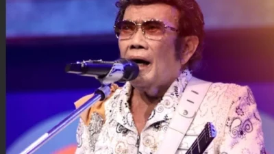 Rhoma Irama Ikut Marah Pesantren Dituding Perbudak Santri: Bukan Feodal! Itu Akhlakul Karimah!