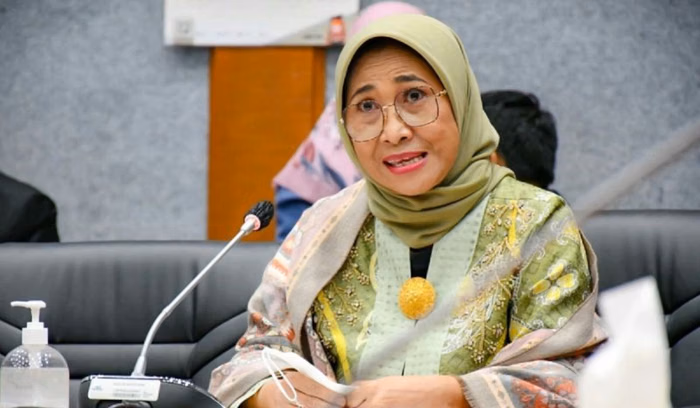 Hetifah Tegaskan Revisi UU Sisdiknas Takkan Rugikan Guru Justru Perkuat Kesejahteraan