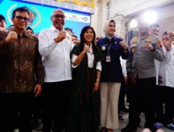 Menkomdigi Meutya Hafid Resmi Kukuhkan Pengurus PWI Pusat 2025-2030, Ini Pesannya